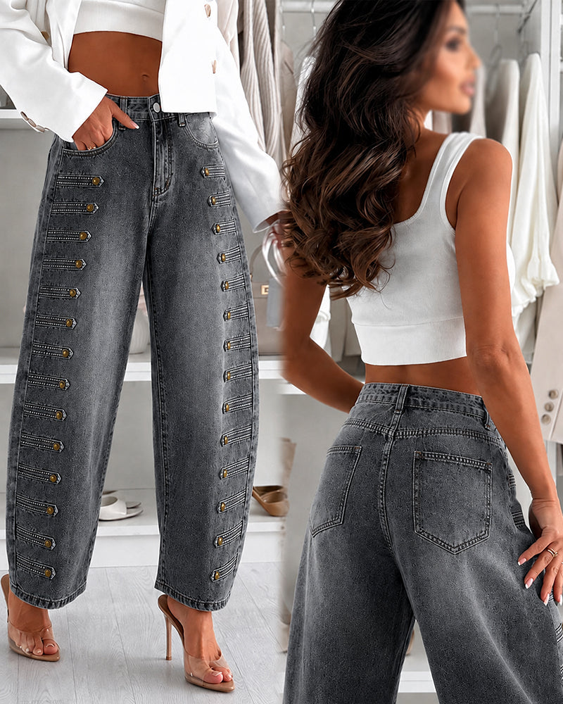 Pantalones con remaches