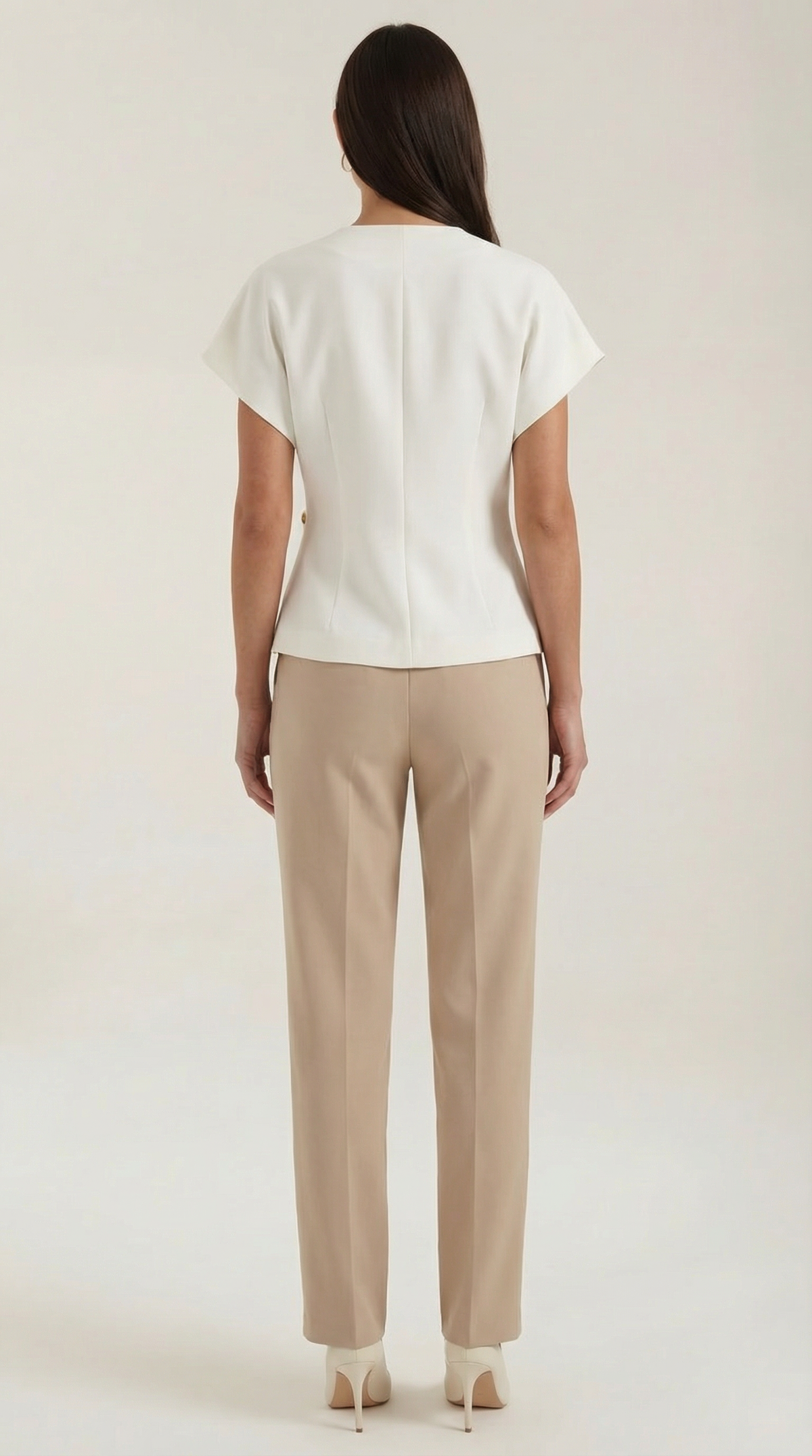 AMELIA | BLUSA CON ESCOTE EN V