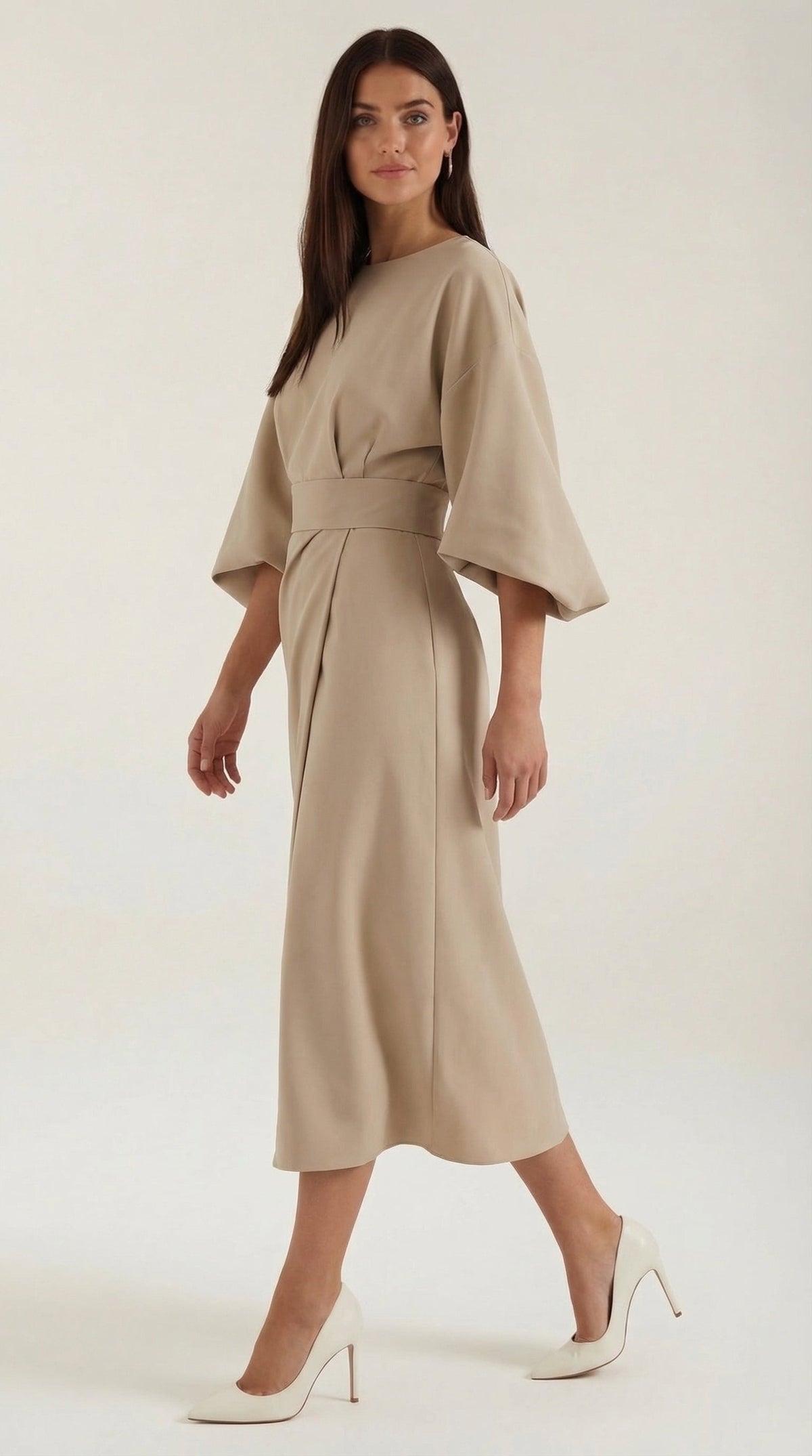ANA | VESTIDO LARGO CON CINTURÓN EN LA CINTURA