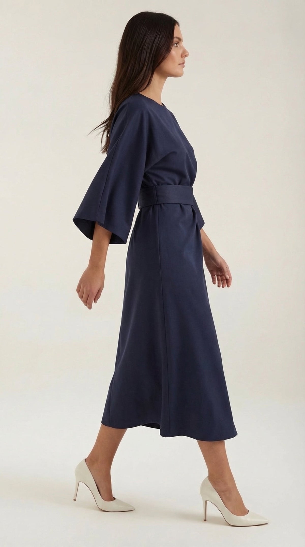 ANA | VESTIDO LARGO CON CINTURÓN EN LA CINTURA