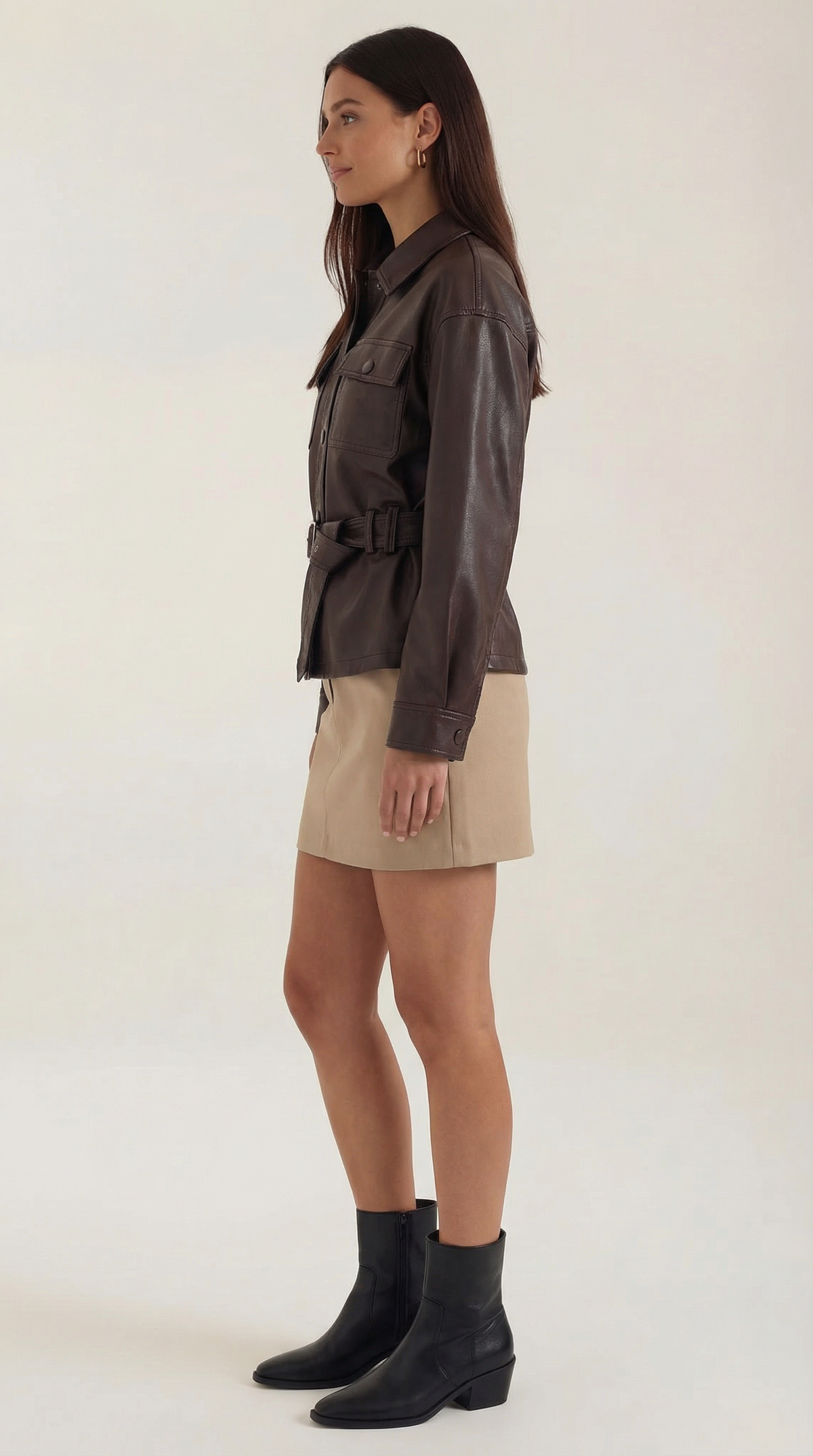 EVELINA | CHAQUETA DE PU CON CINTURÓN