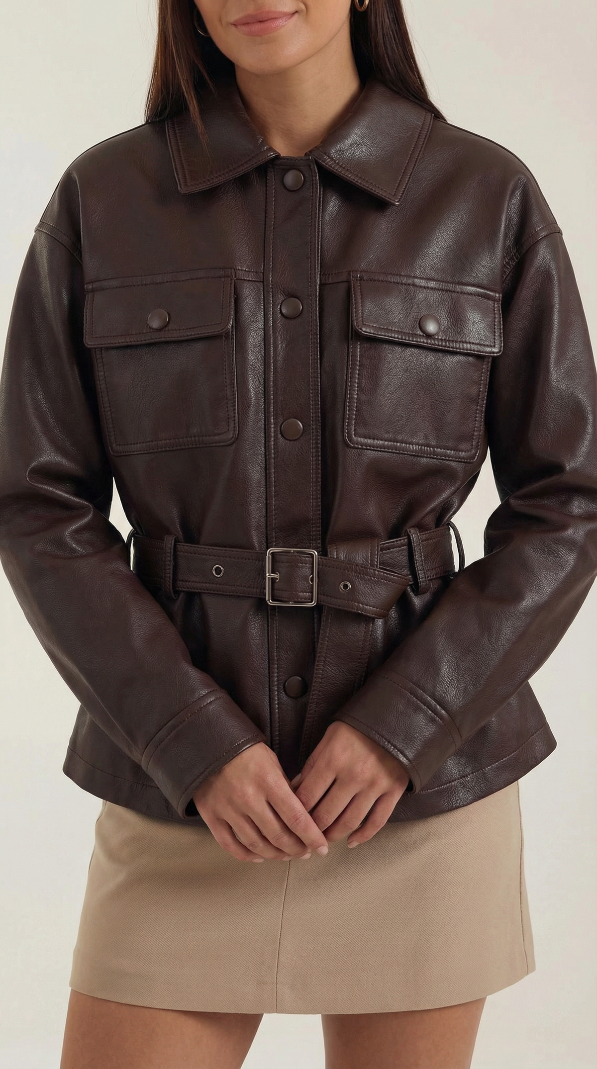 EVELINA | CHAQUETA DE PU CON CINTURÓN