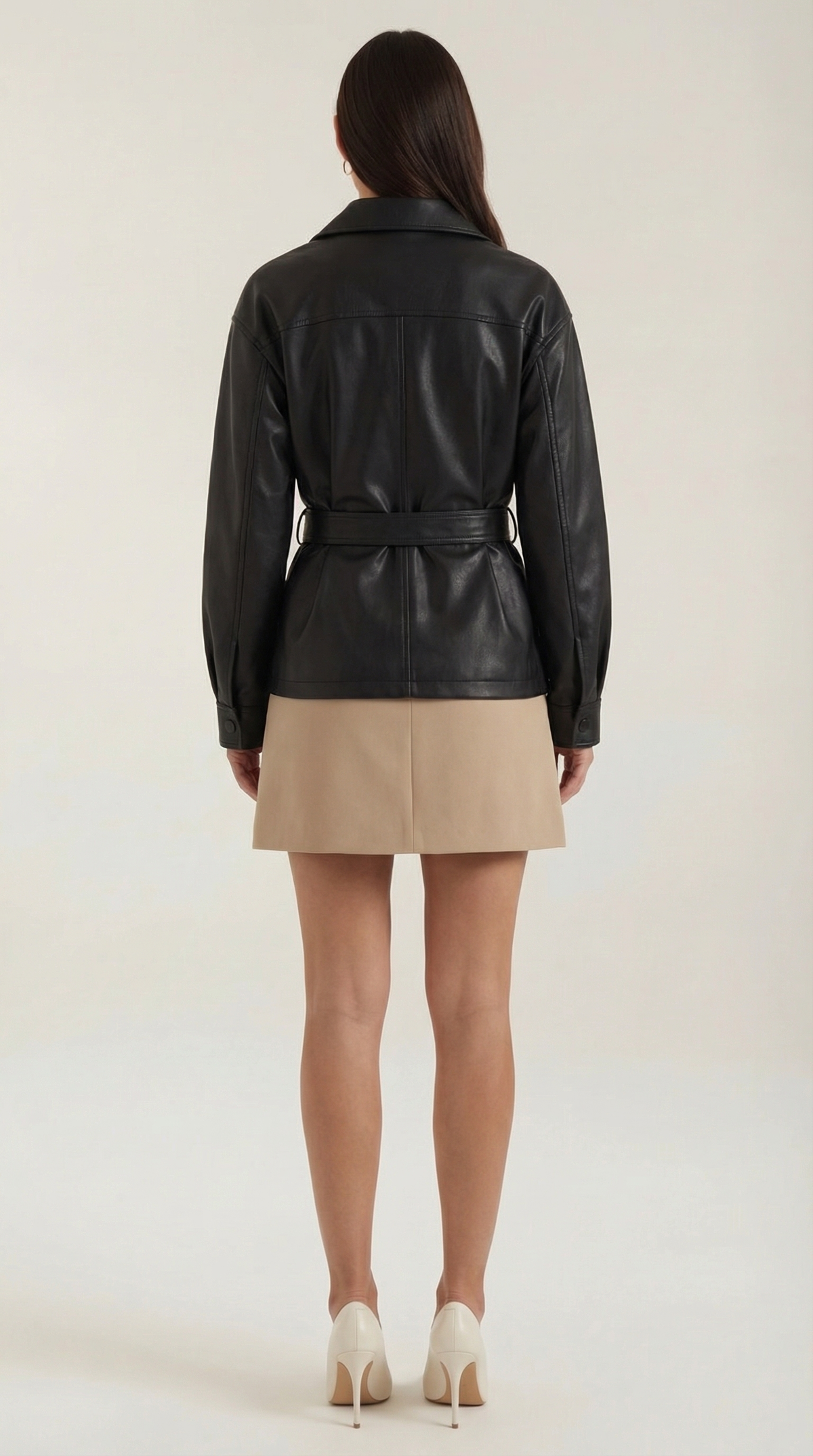 EVELINA | CHAQUETA DE PU CON CINTURÓN
