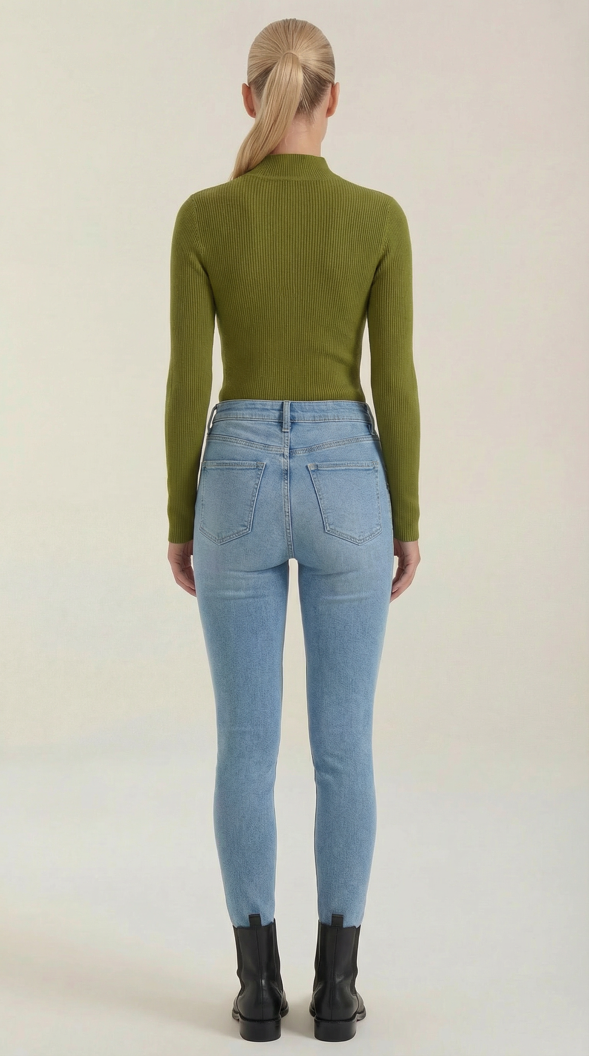 ROCÍO | TOP DE ALGODÓN CON CUELLO ALTO
