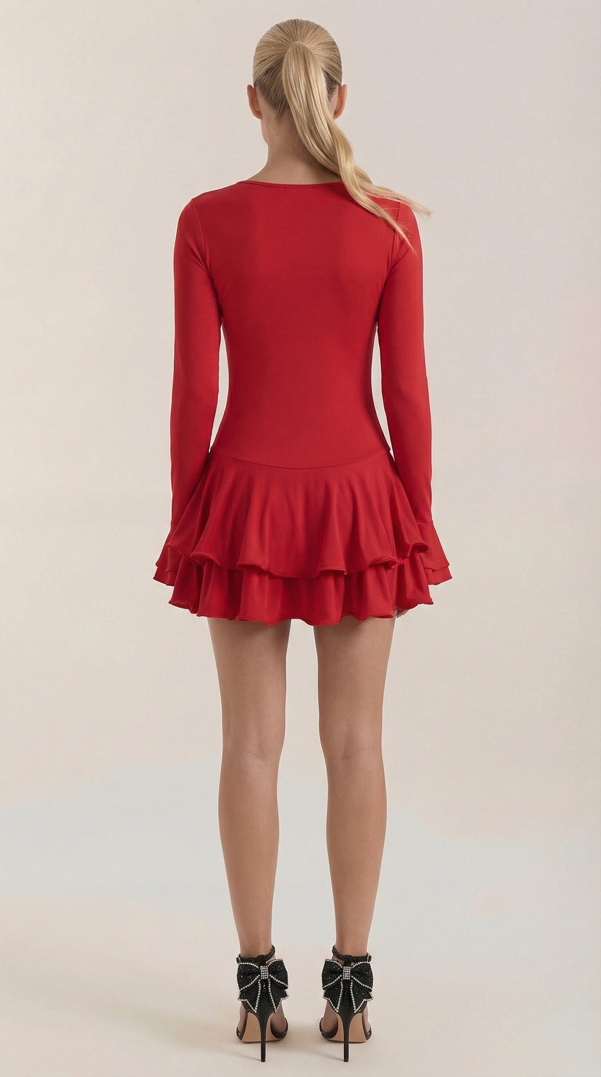 ESTELLE | VESTIDO CORTO CON VOLANTES