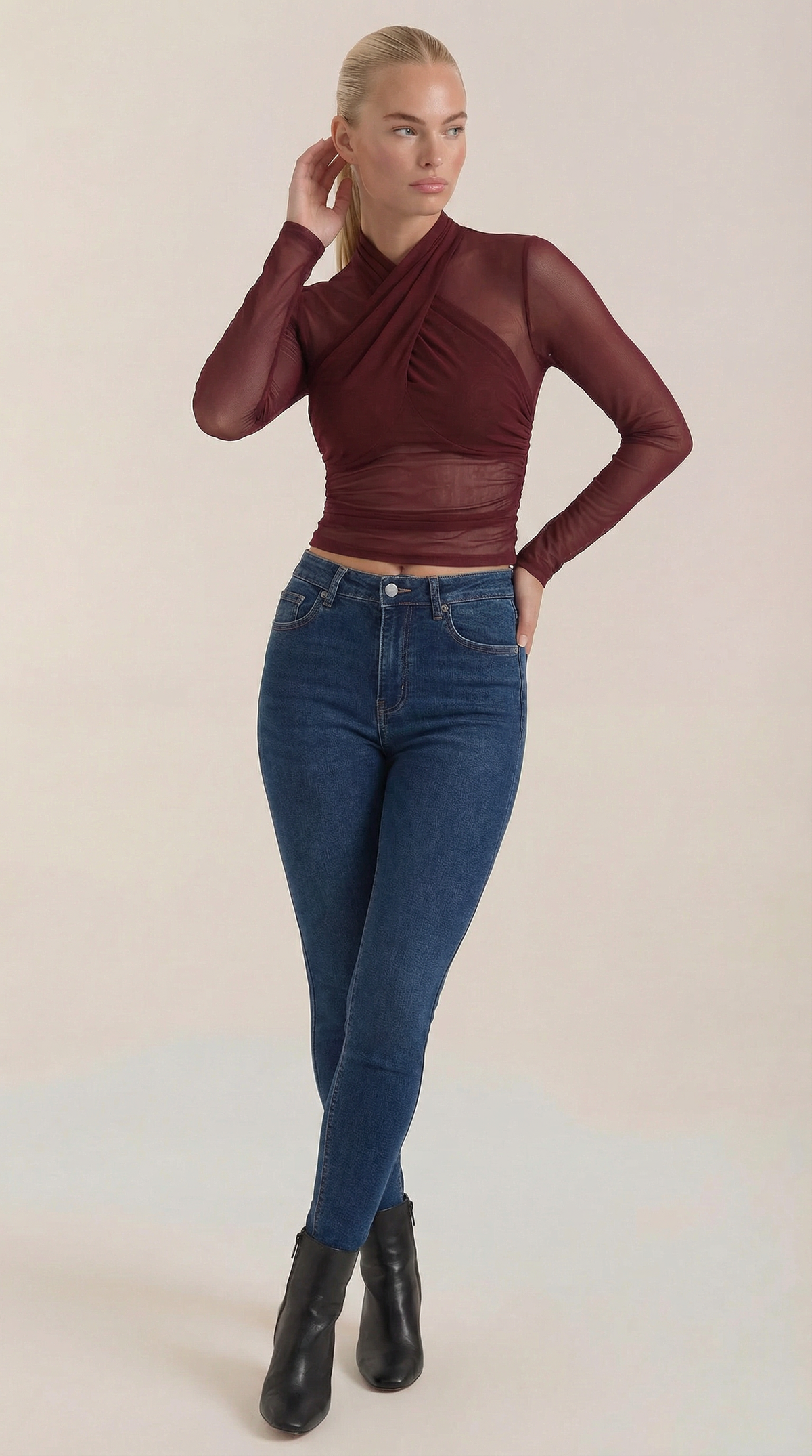 IRIS | TOP TRANSPARENTE DE MALLA