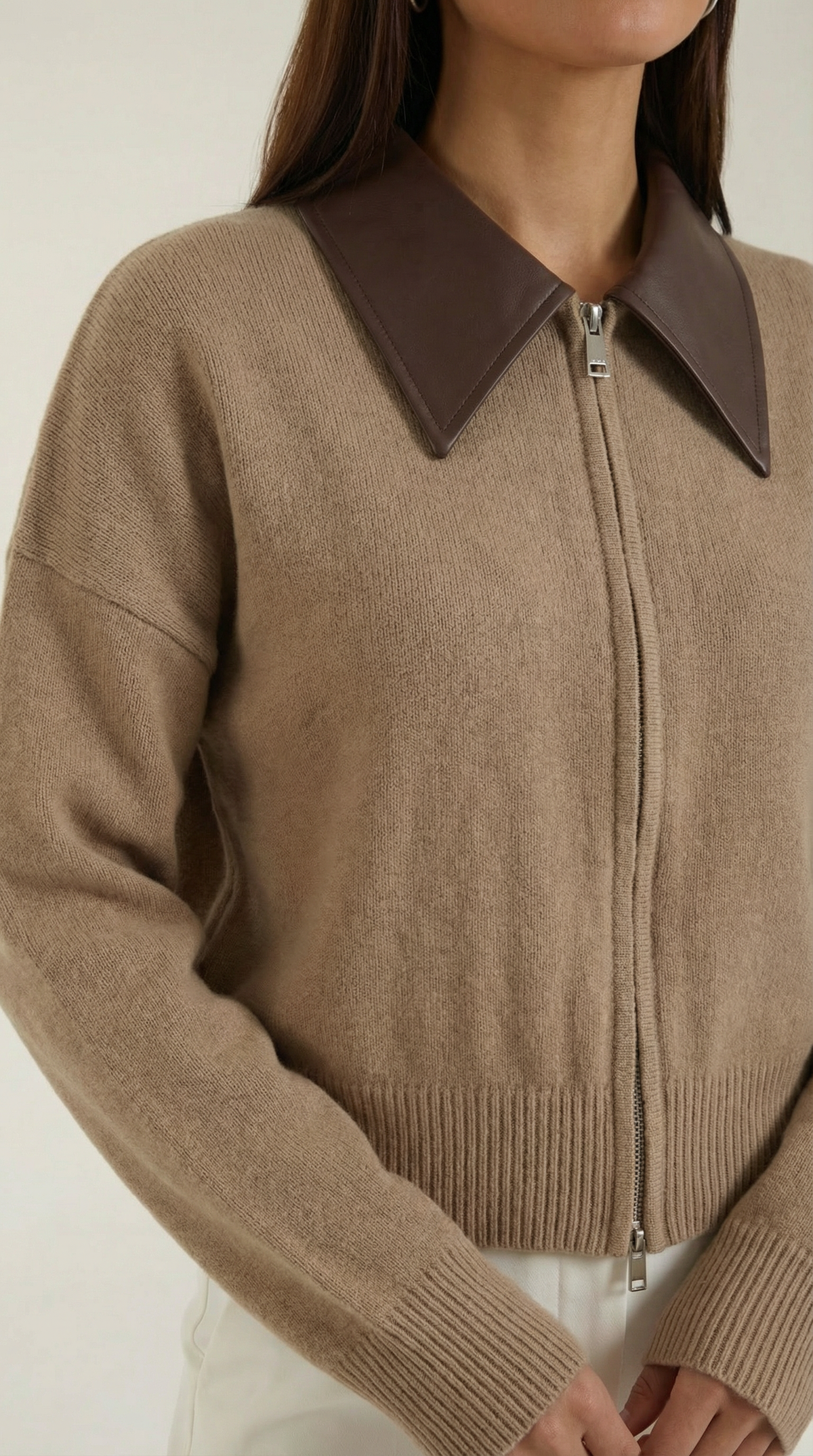 EIRA | CHAQUETA CORTA DE PUNTO CON CUELLO