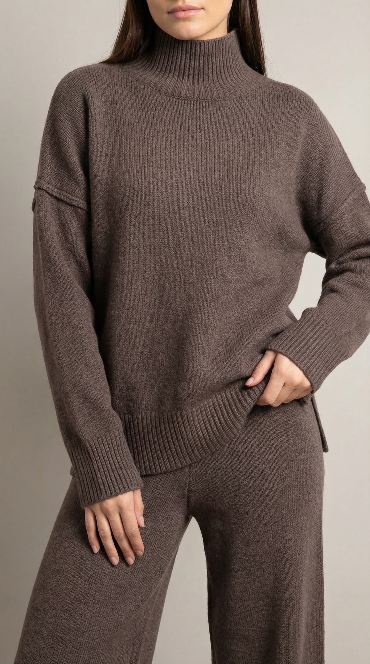 MAR | CONJUNTO DE SUÉTER DE PUNTO Y PANTALONES VAQUEROS