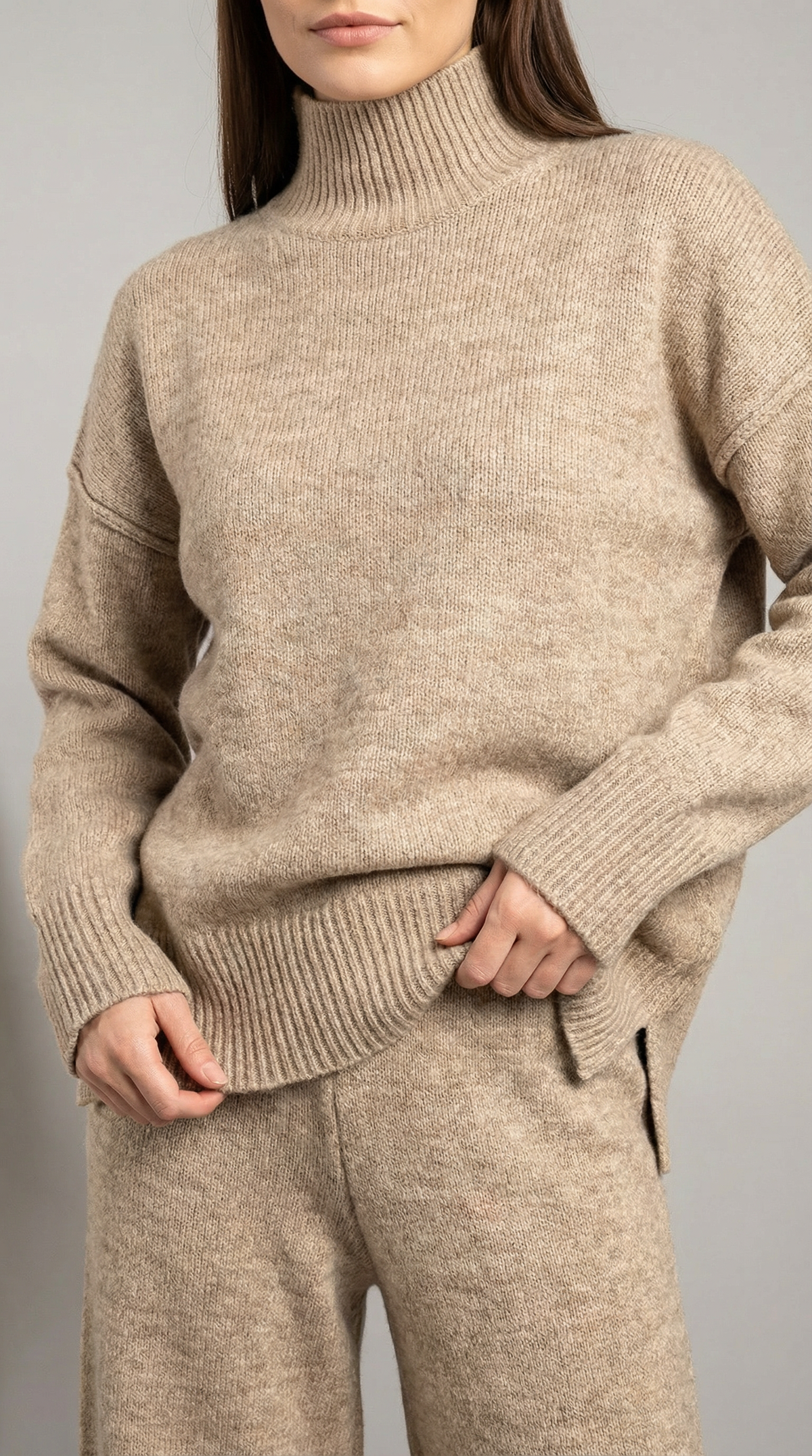MAR | CONJUNTO DE SUÉTER DE PUNTO Y PANTALONES VAQUEROS