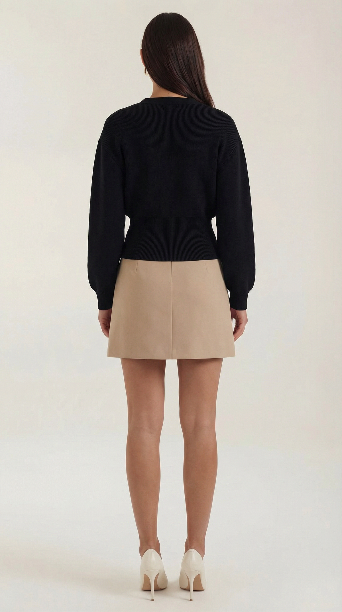 ARABELLA | JERSEY DE PUNTO CON ESCOTE EN V