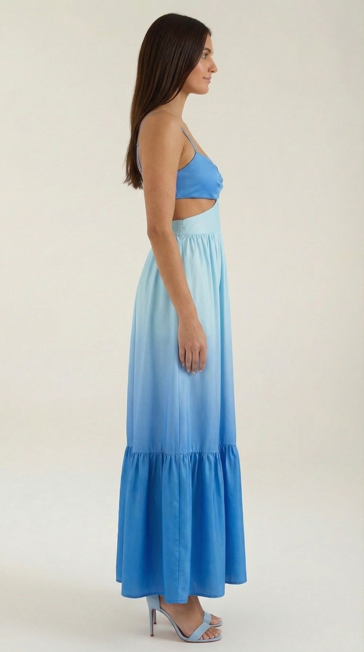 LAURA | VESTIDO LARGO CON ESCOTE