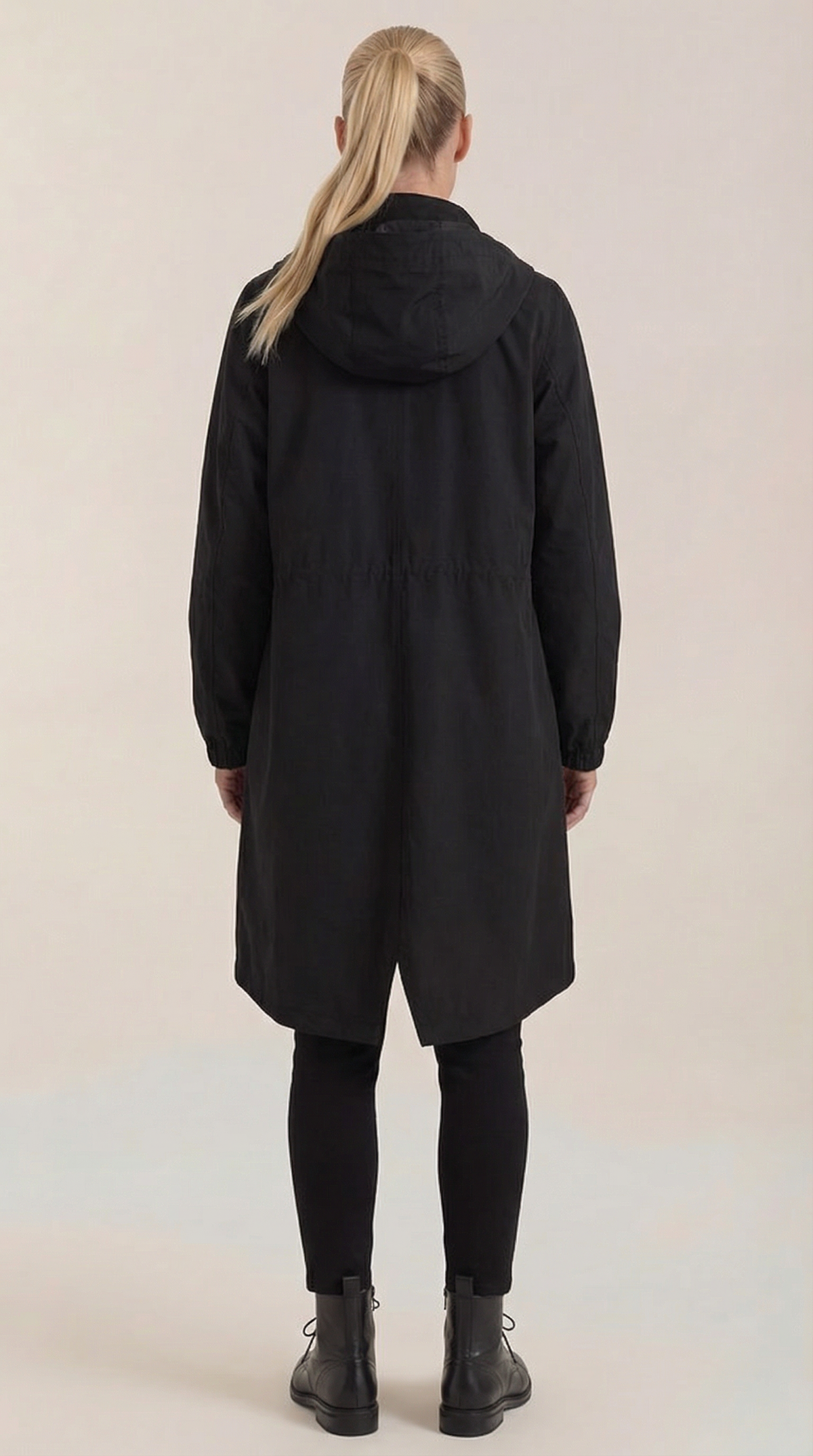 BLYTHE | CHAQUETA IMPERMEABLE CON CAPUCHA