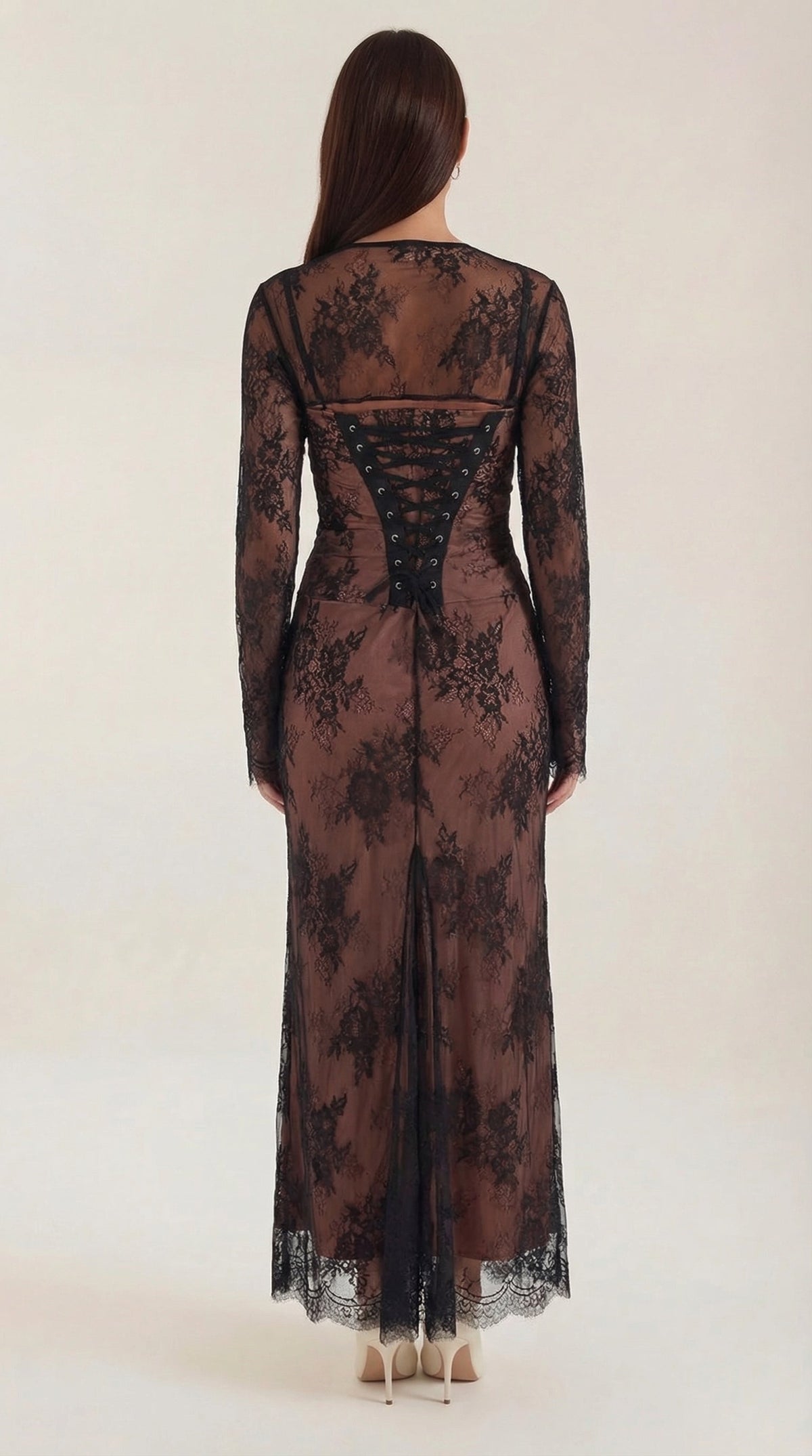 NERISSA | VESTIDO LARGO DE ENCAJE