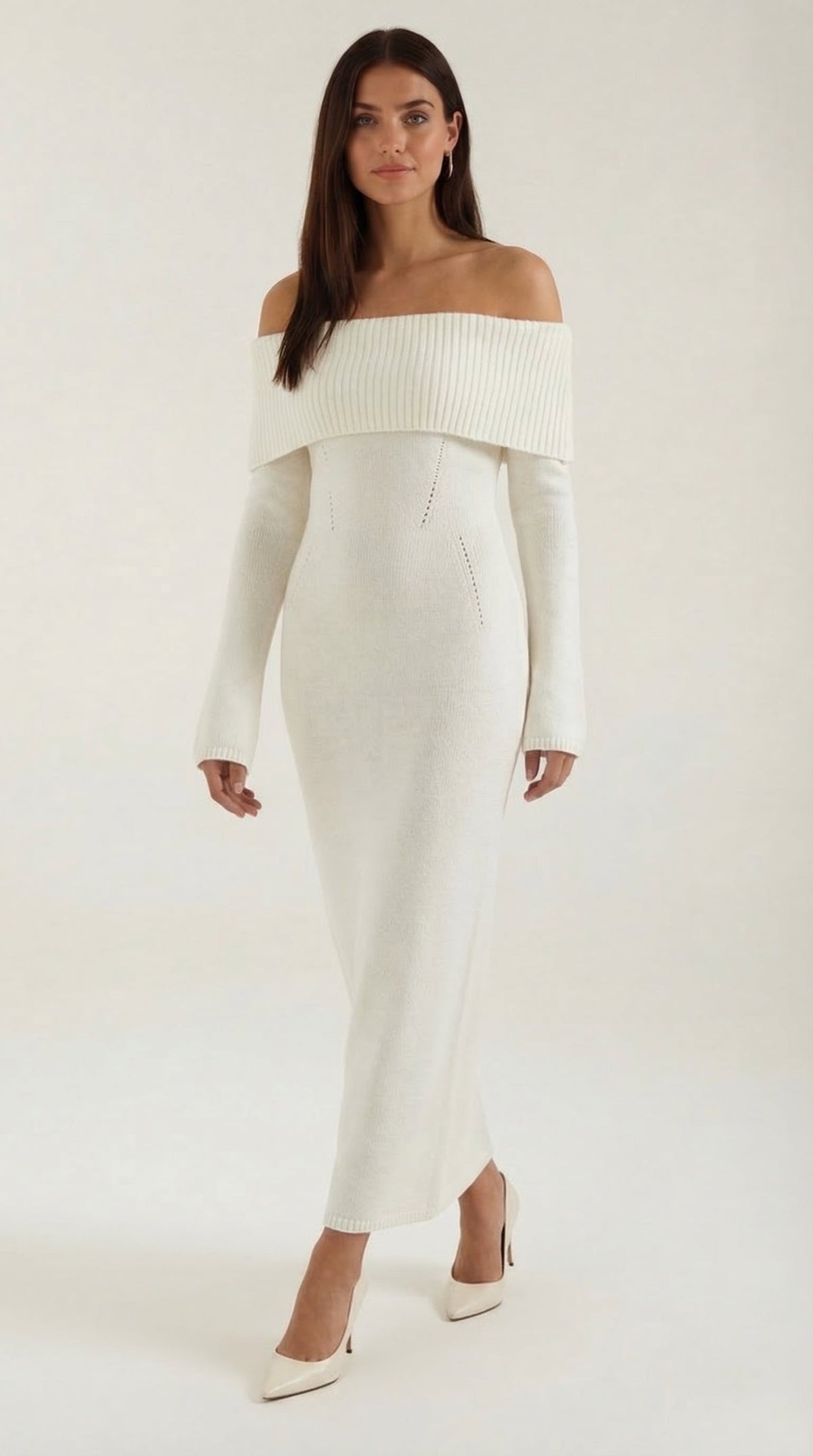 QUINLAN | VESTIDO LARGO AJUSTADO CON HOMBROS DESCUBIERTOS