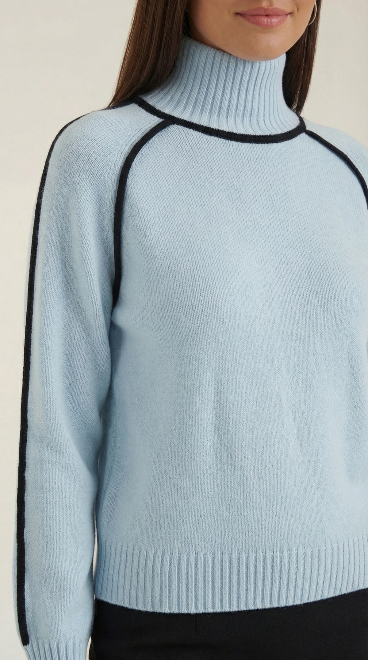 LORENA | SUÉTER CON DETALLES EN CONTRASTE
