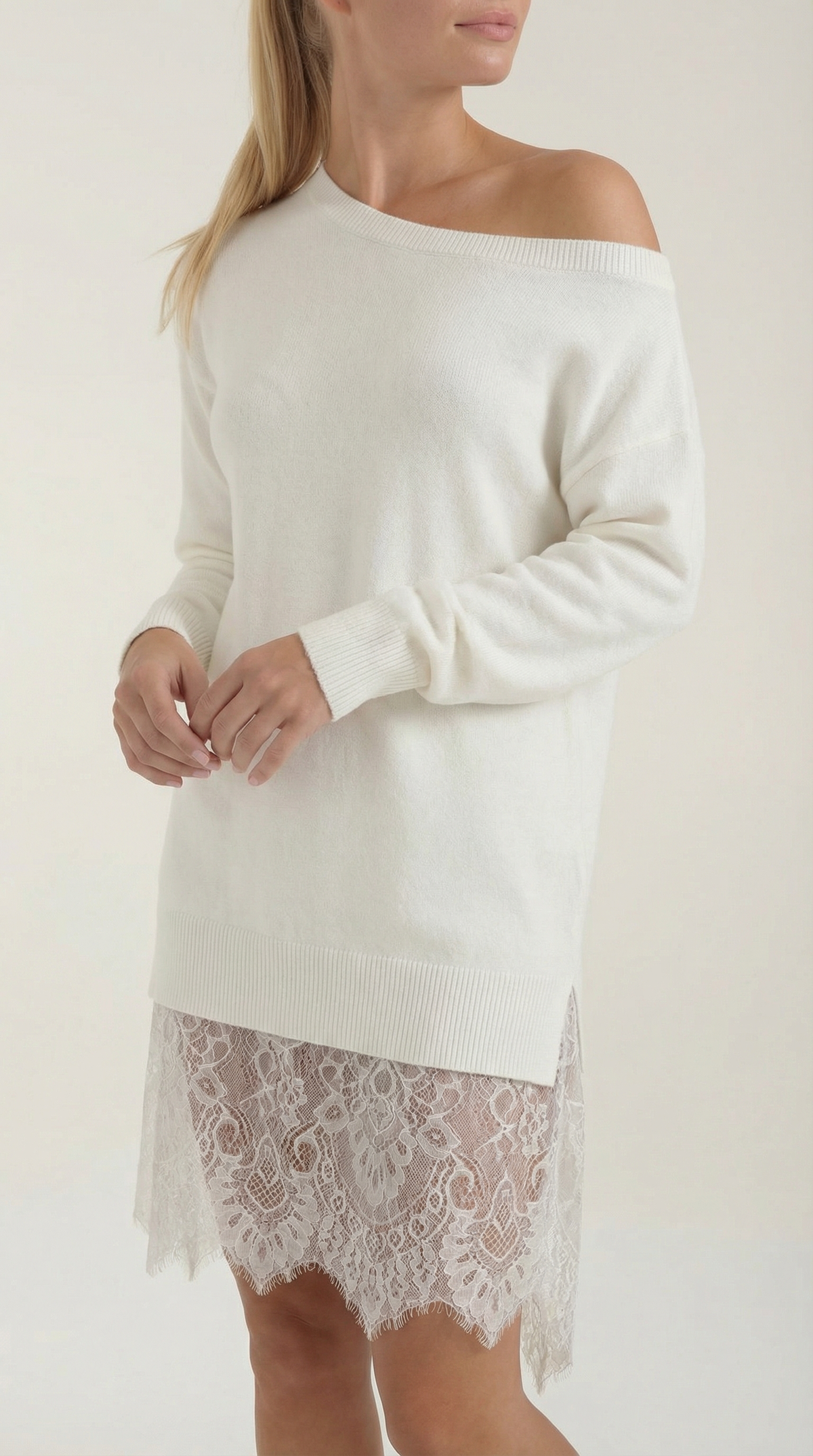 ROSEMARY | VESTIDO DE PUNTO CON DETALLES DE ENCAJE