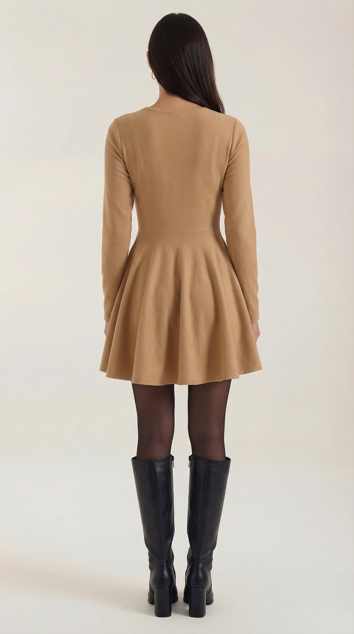TIFFANY | VESTIDO CORTO DE MANGA LARGA CON PLIEGUES