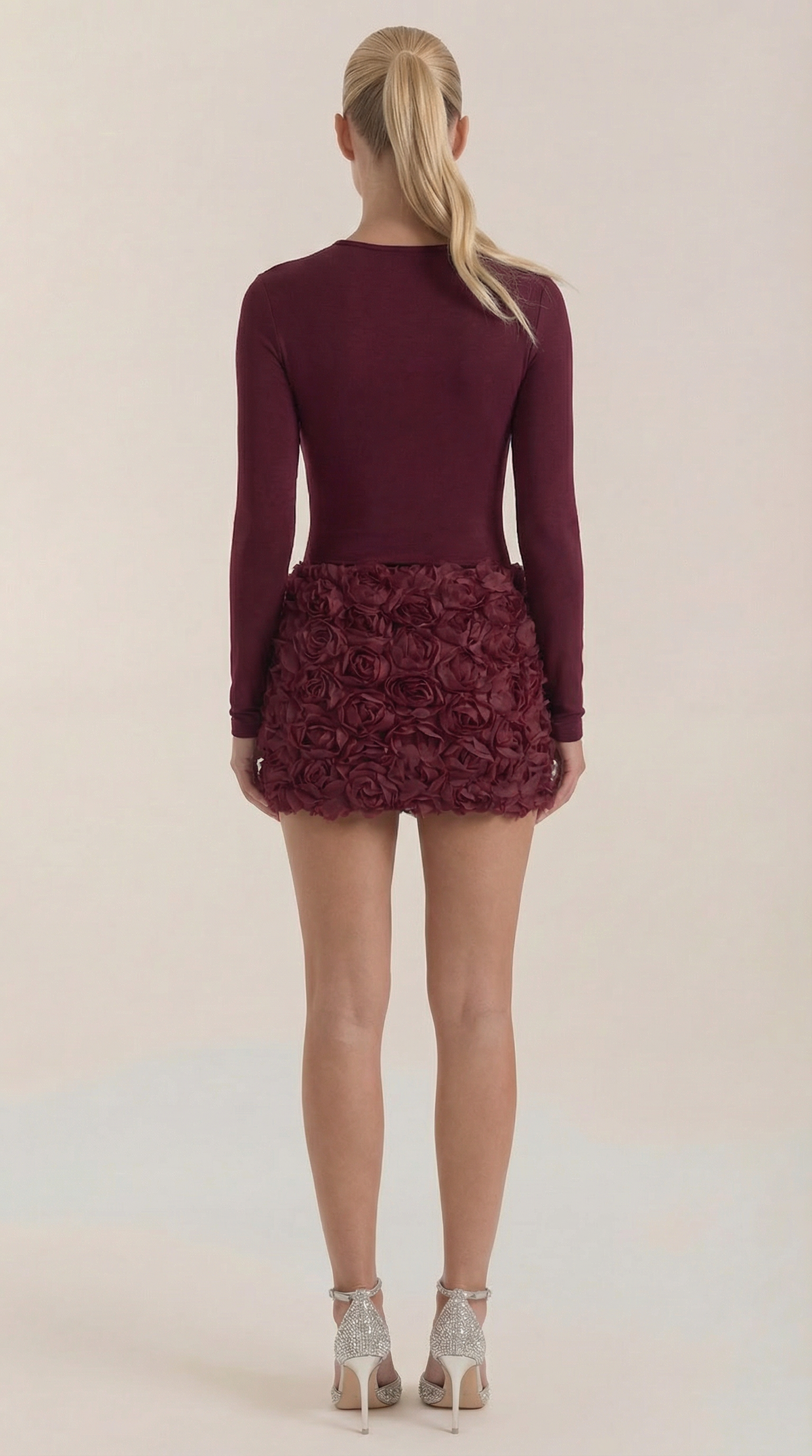 TONYA | VESTIDO CORTO CON TEXTURA FLORAL