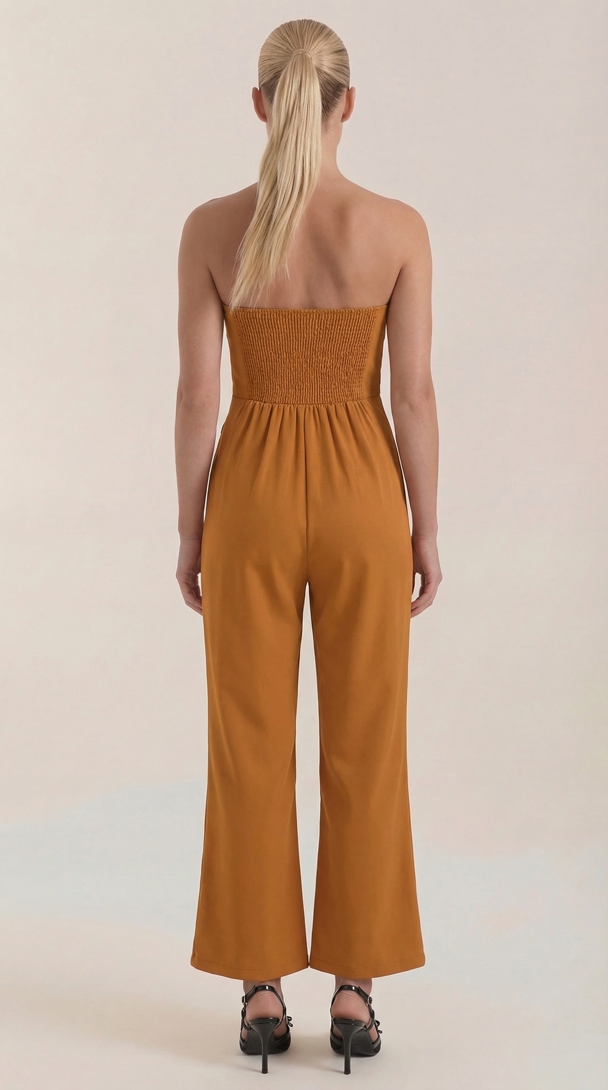 ELIZA | MONO SIN TIRANTES CON PANTALÓN DE PIERNA ANCHA