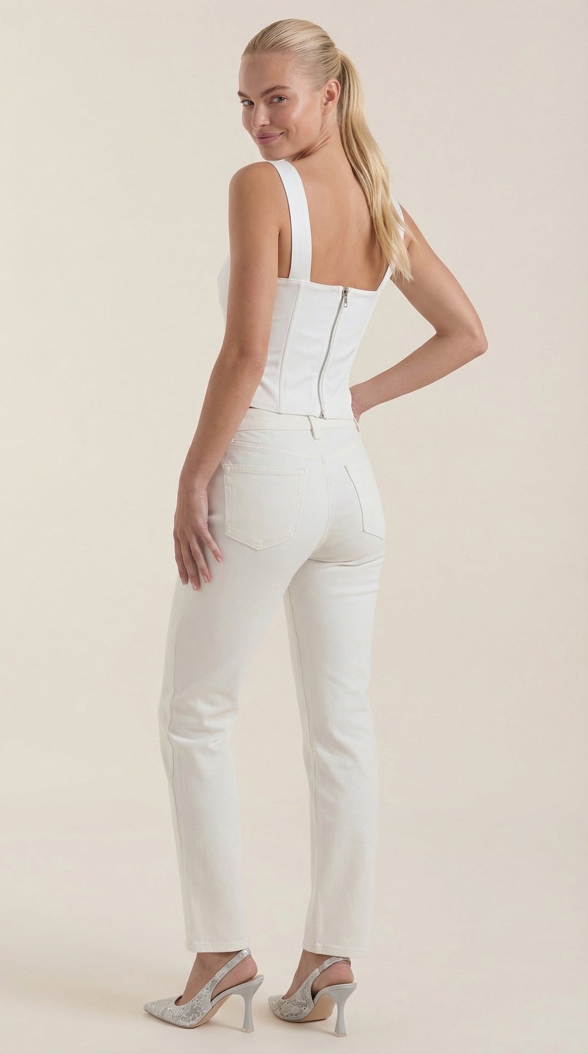 CATALINA | TOP SIN MANGAS ESTILO CORSET