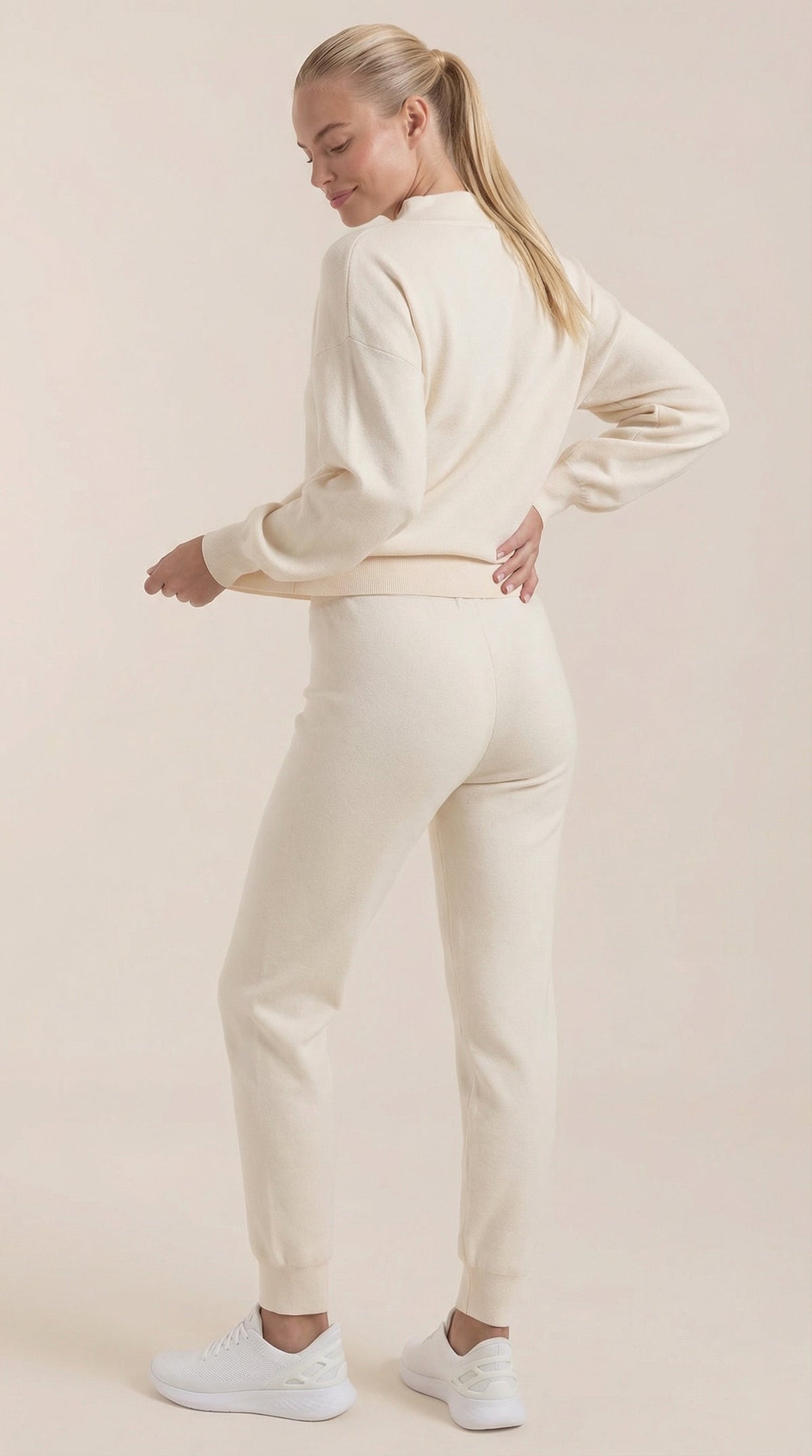 MAVIS | CONJUNTO DE PUNTO DE CASA CON CUELLO ALTO