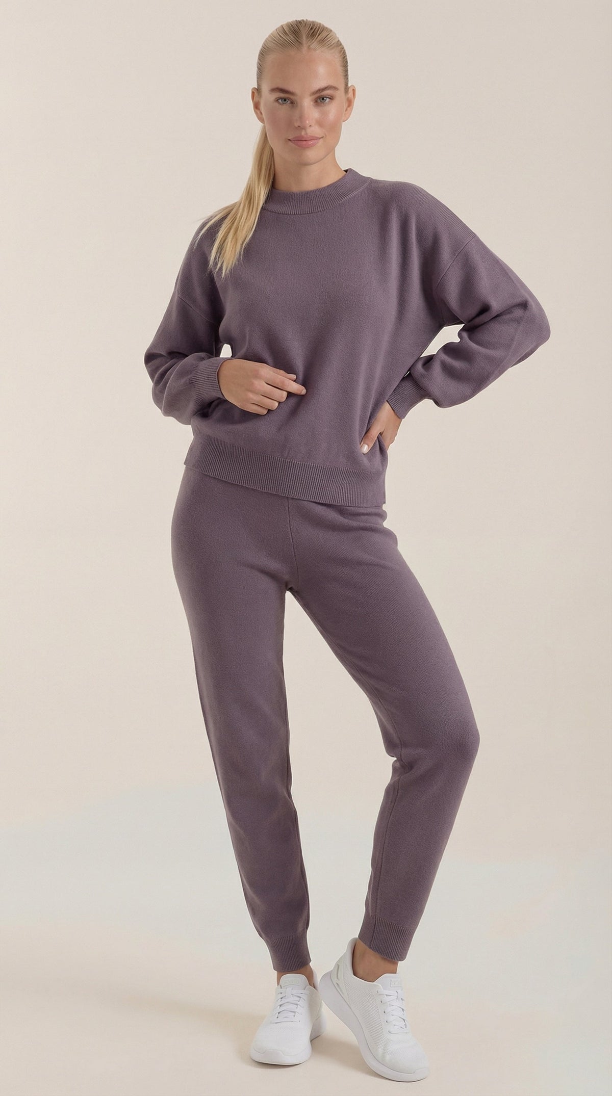 MAVIS | CONJUNTO DE PUNTO DE CASA CON CUELLO ALTO