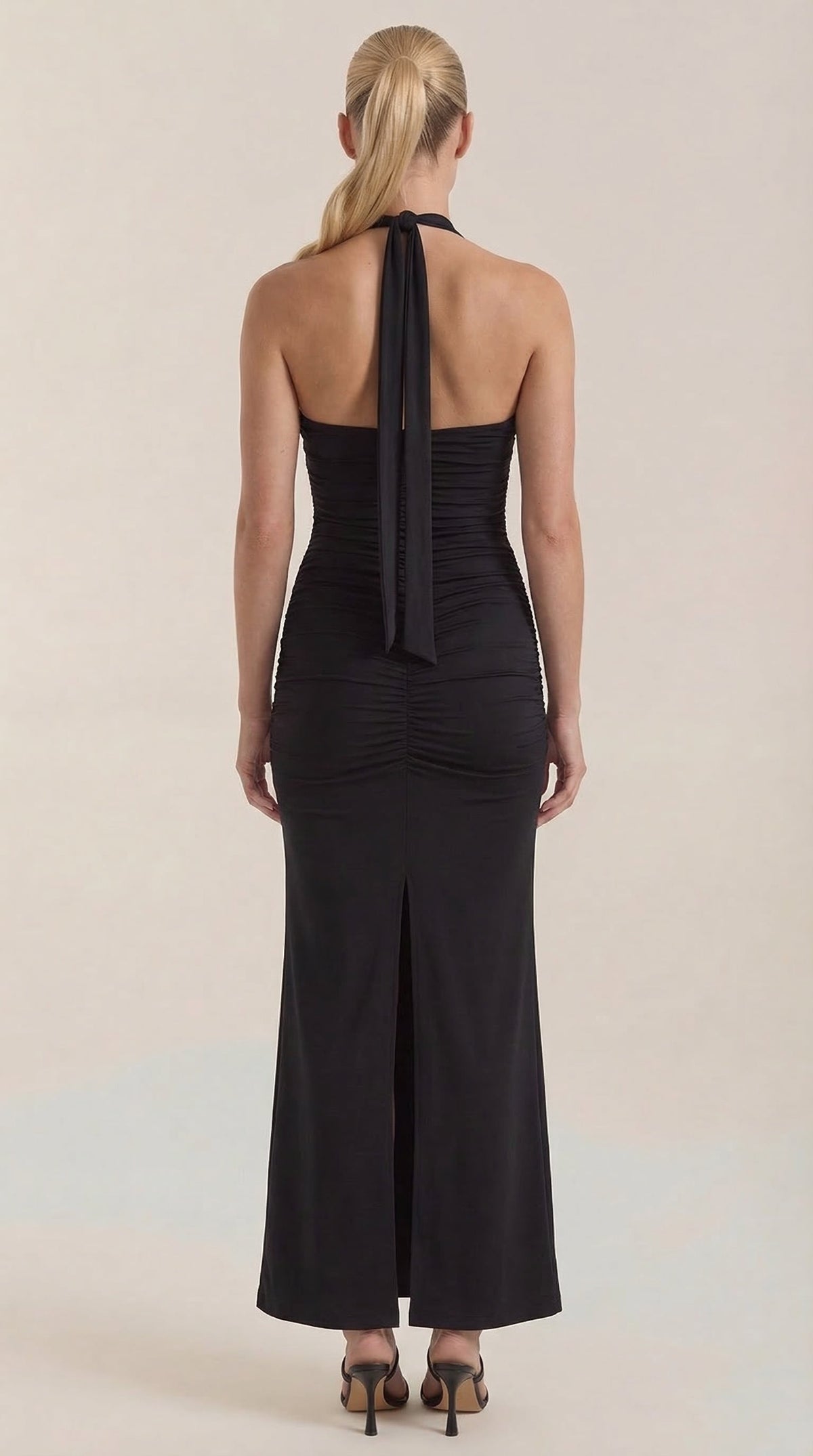PAULETTE | VESTIDO LARGO CON CUELLO HALTER