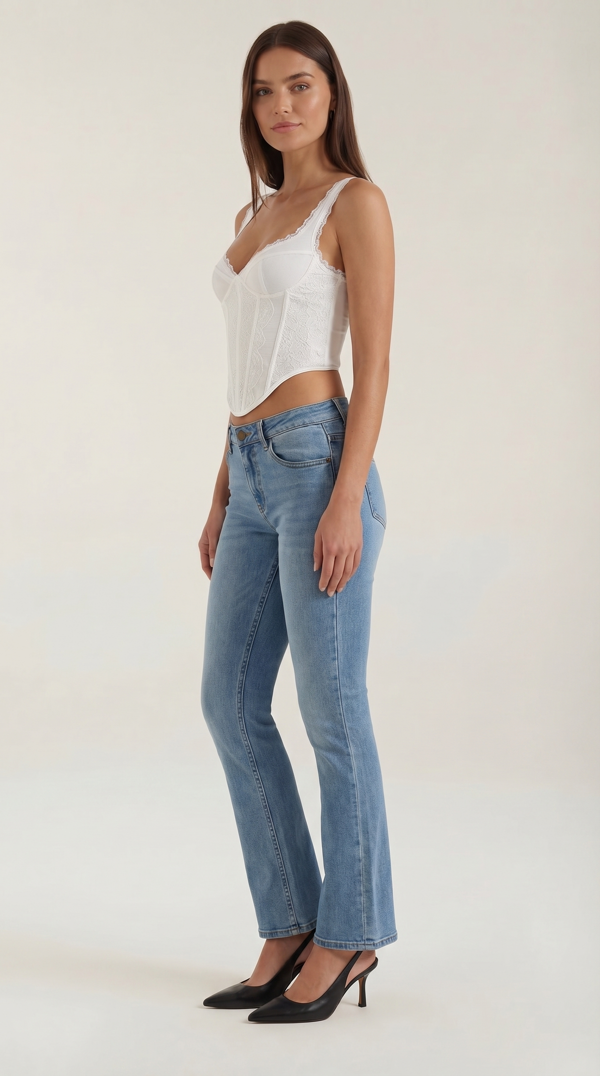 MARBELLA | TOP LUJOSO CON DETALLES DE ENCAJE