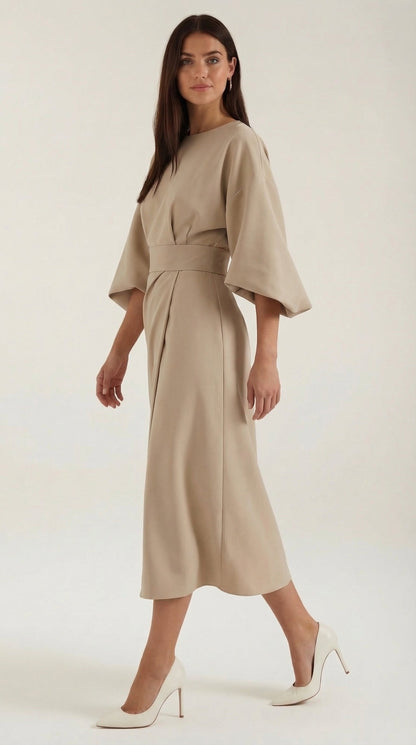 ANA | VESTIDO LARGO CON CINTURÓN EN LA CINTURA
