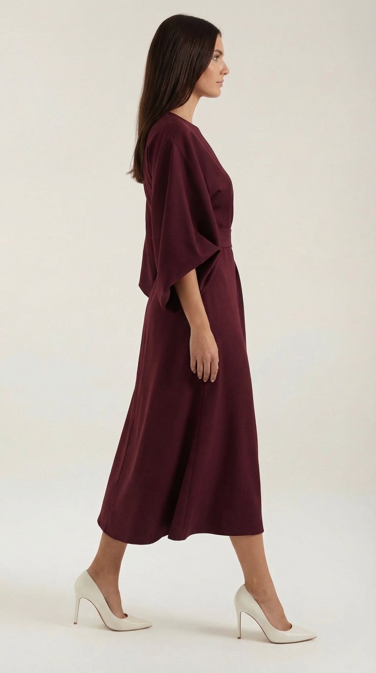 ANA | VESTIDO LARGO CON CINTURÓN EN LA CINTURA