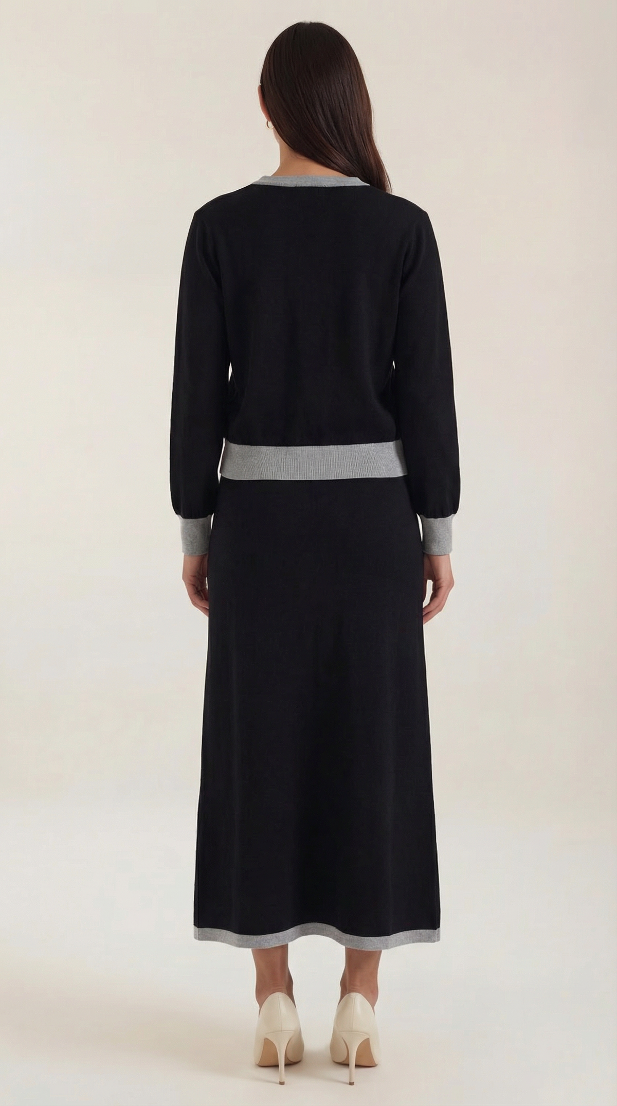 CHERYL | CONJUNTO DE SUÉTER CON ESCOTE EN V Y FALDA MIDI
