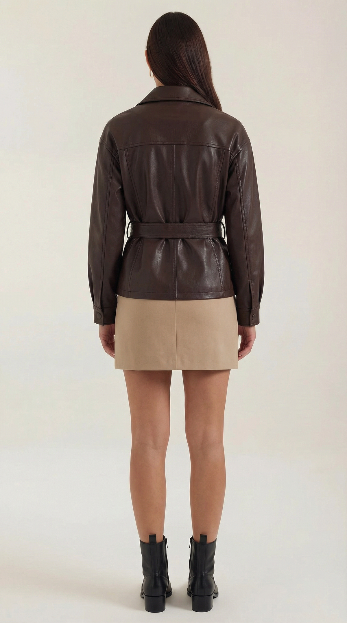 EVELINA | CHAQUETA DE PU CON CINTURÓN