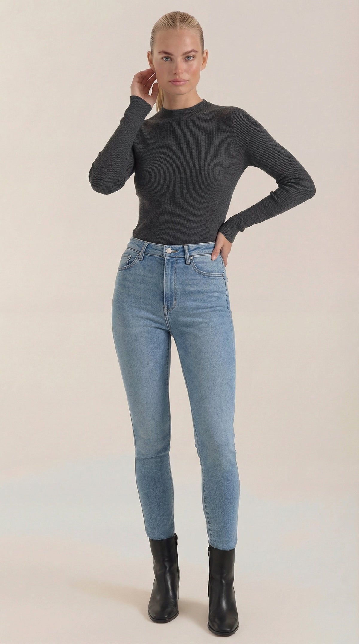 ROCÍO | TOP DE ALGODÓN CON CUELLO ALTO