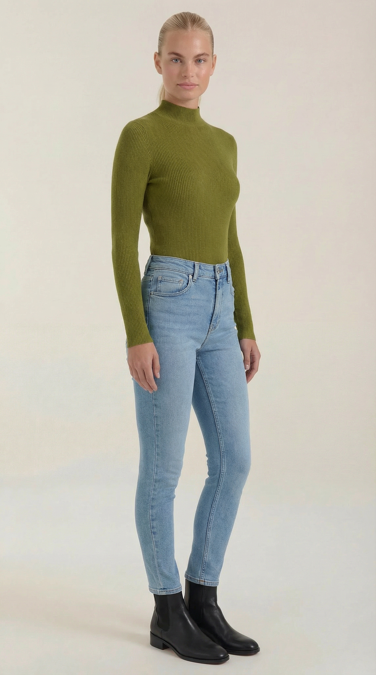 ROCÍO | TOP DE ALGODÓN CON CUELLO ALTO