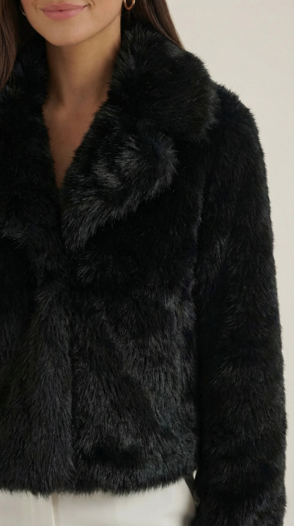 VIENNA | CHAQUETA NEGRA DE PIEL SINTÉTICA