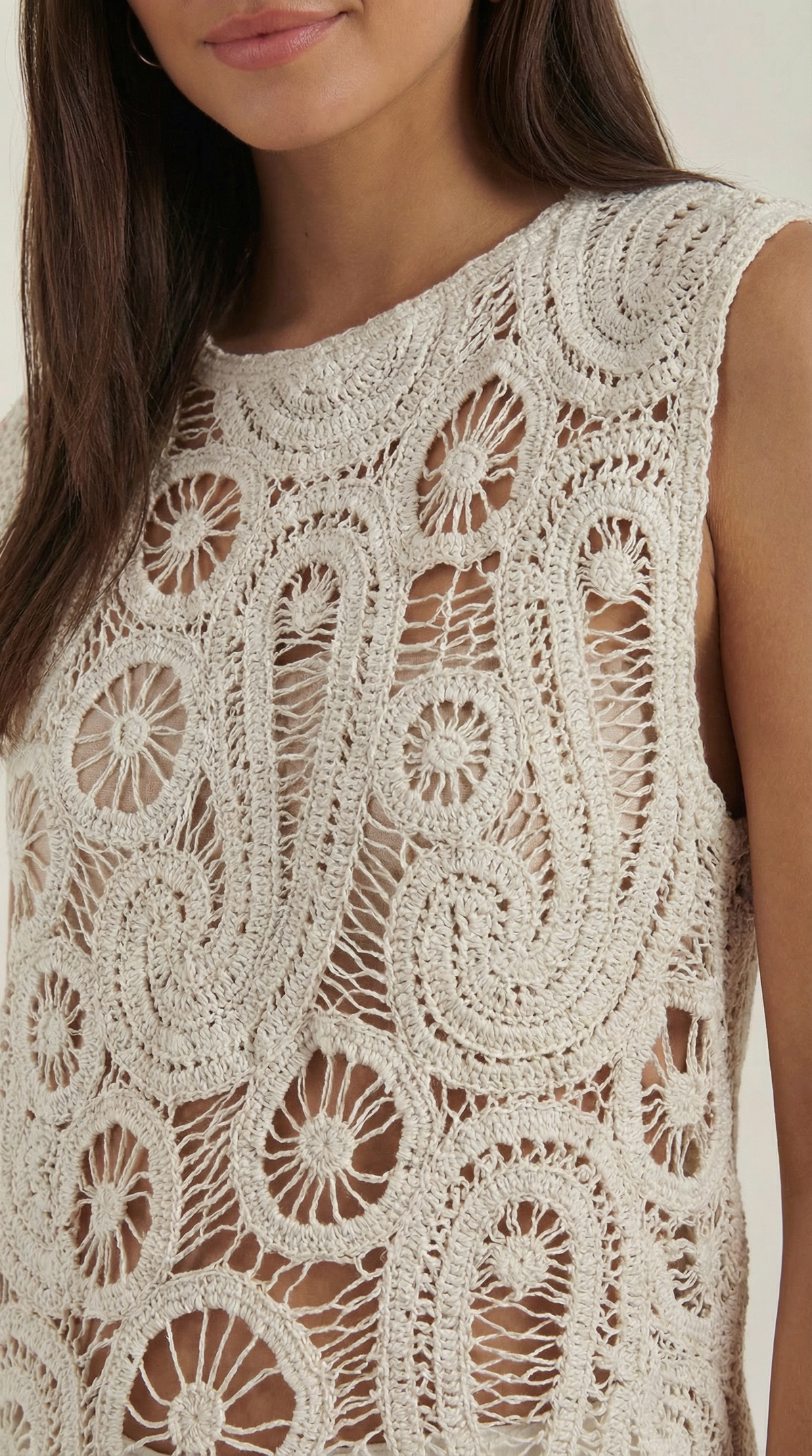 GENEVIEVE | BLUSA ASIMETRICA CON DETALLES DE ENCAJE