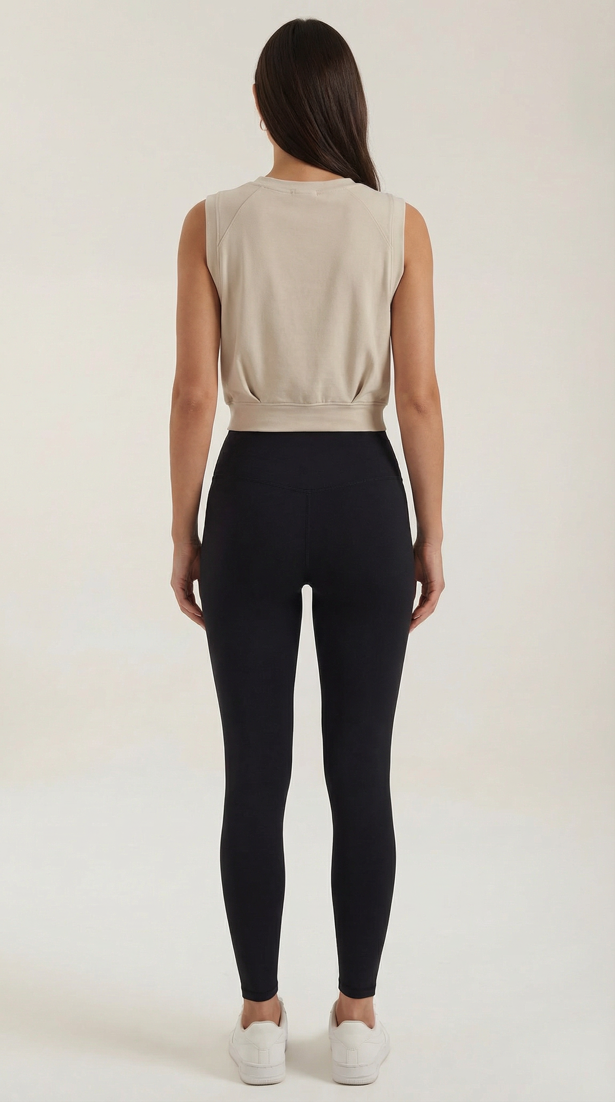 NOELIA | TOP CORTO ESSENTIAL