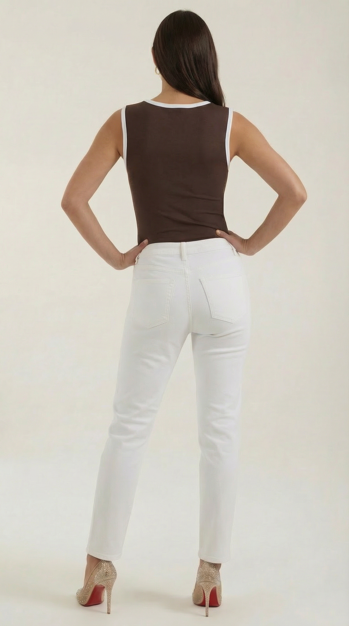 ESTELLE | TOP CON ESCOTE CUADRADO