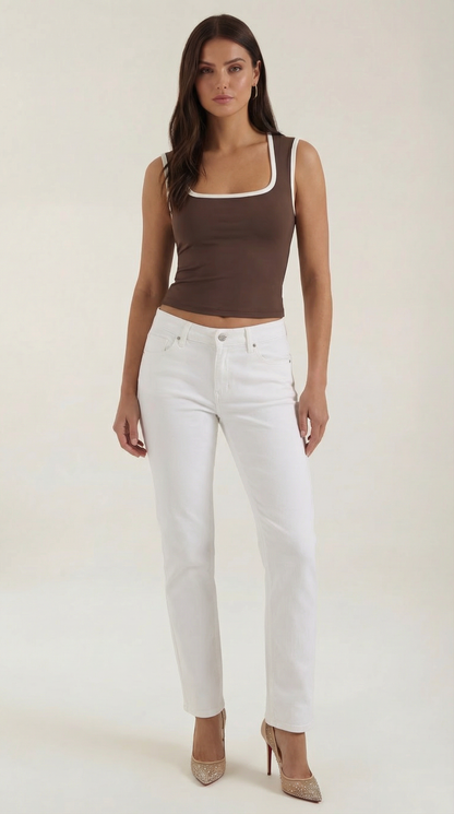 ESTELLE | TOP CON ESCOTE CUADRADO