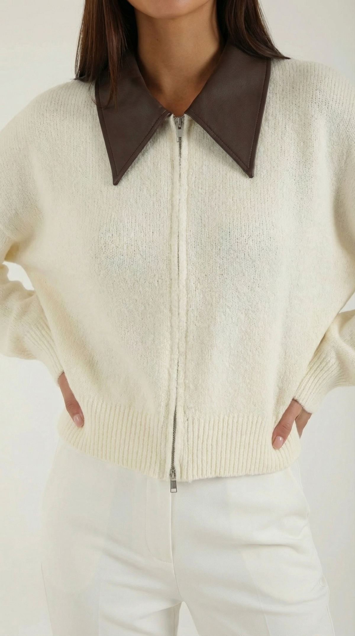 EIRA | CHAQUETA CORTA DE PUNTO CON CUELLO