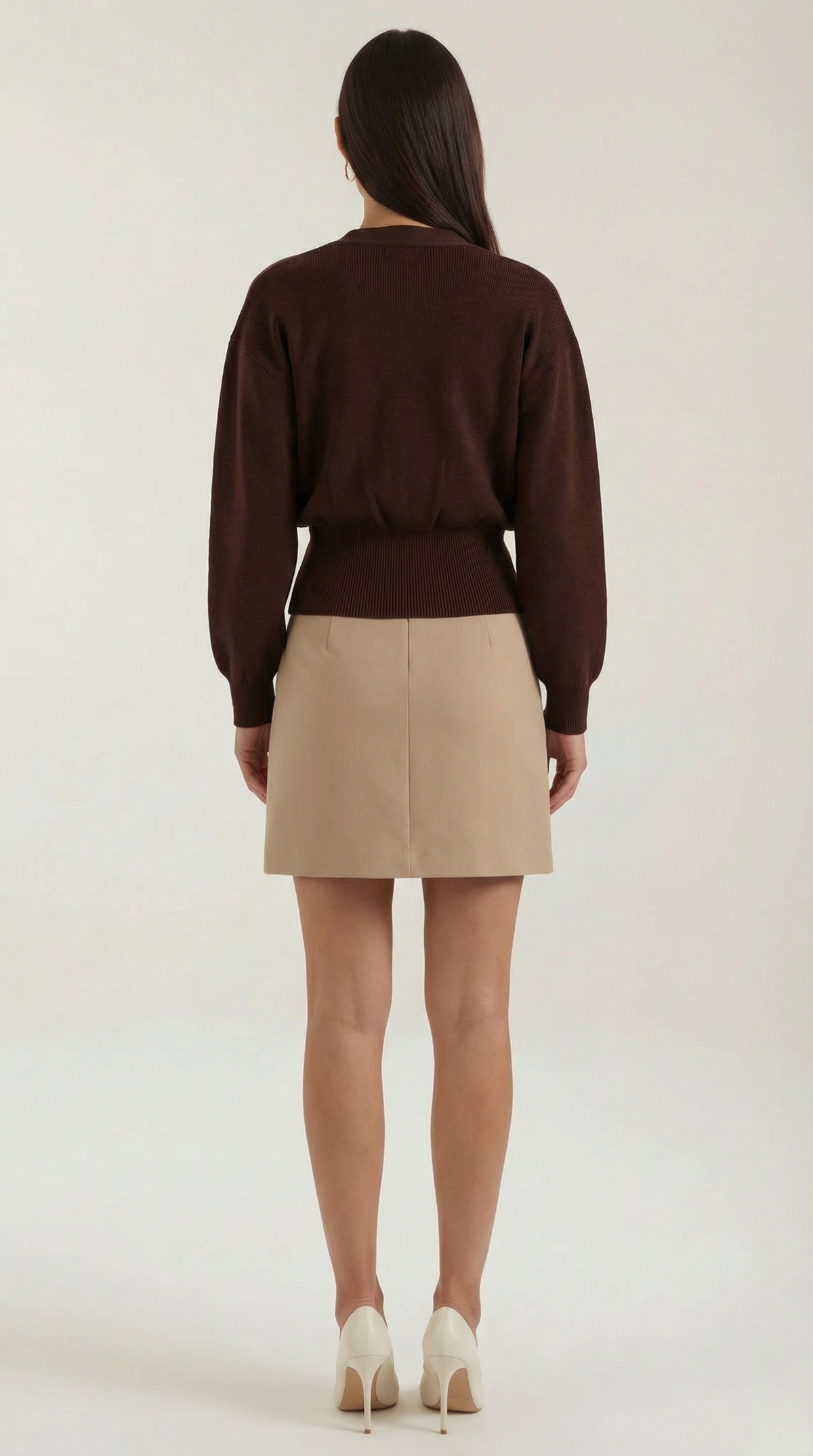 ARABELLA | JERSEY DE PUNTO CON ESCOTE EN V