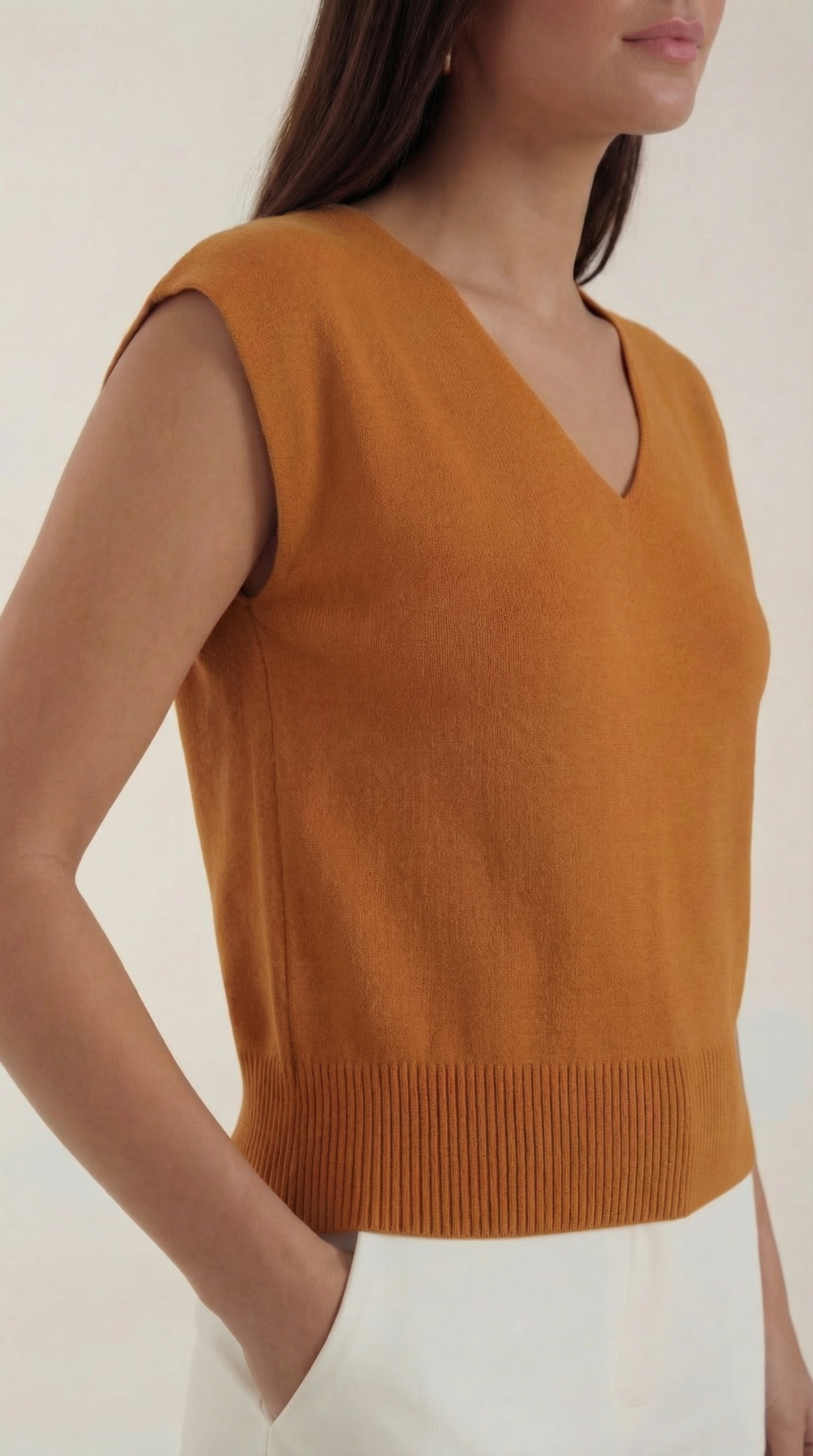 SERENA | BLUSA CON ESCOTE EN V