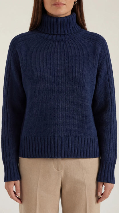 MARTA | JERSEY OVERSIZE DE CUELLO ALTO