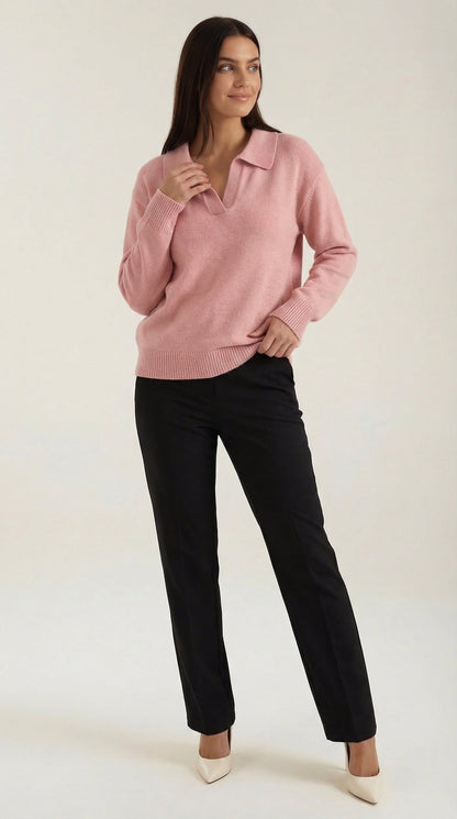 CHARLOTTE | POLO CASUAL CON ESCOTE EN V