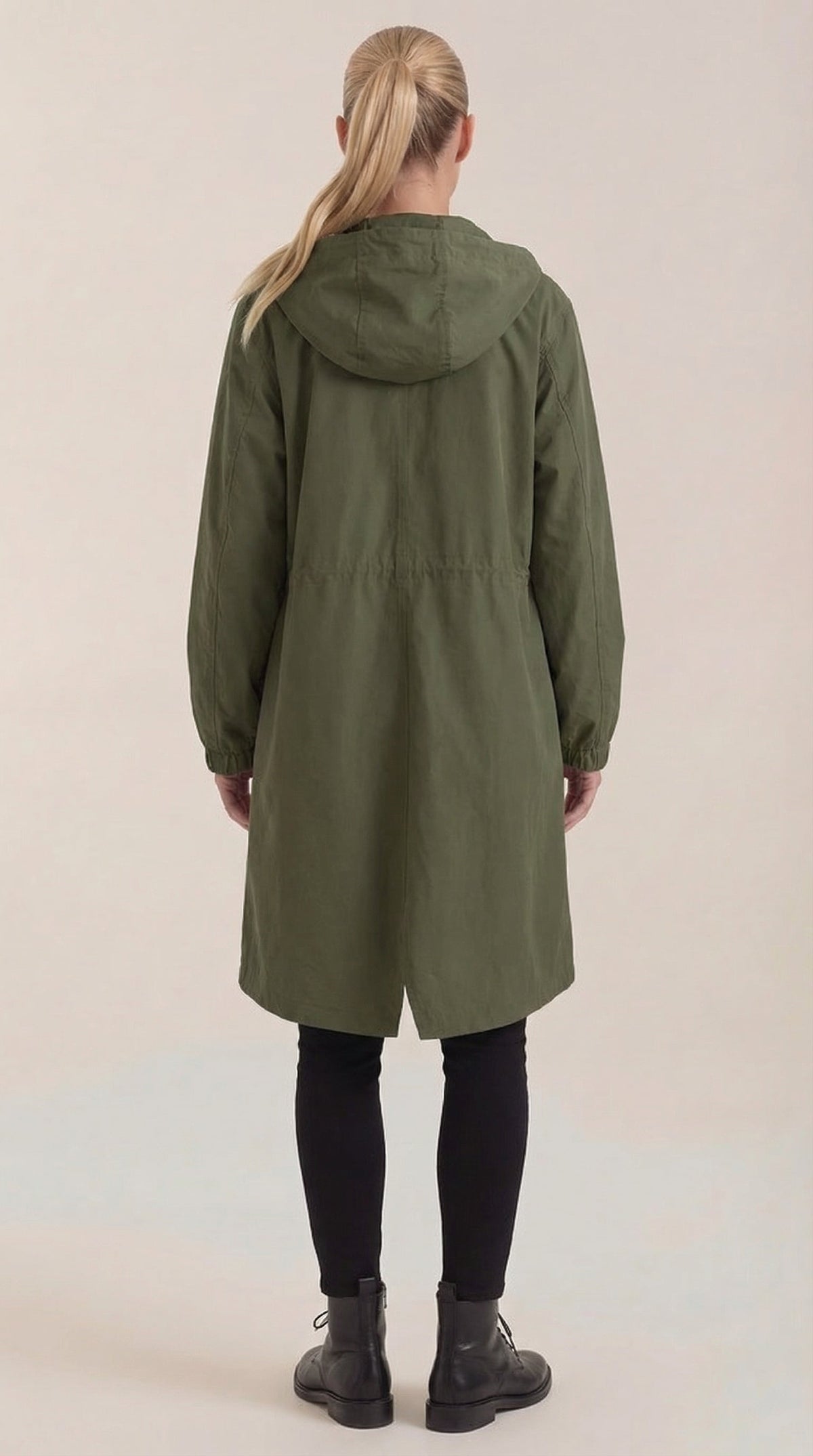 BLYTHE | CHAQUETA IMPERMEABLE CON CAPUCHA