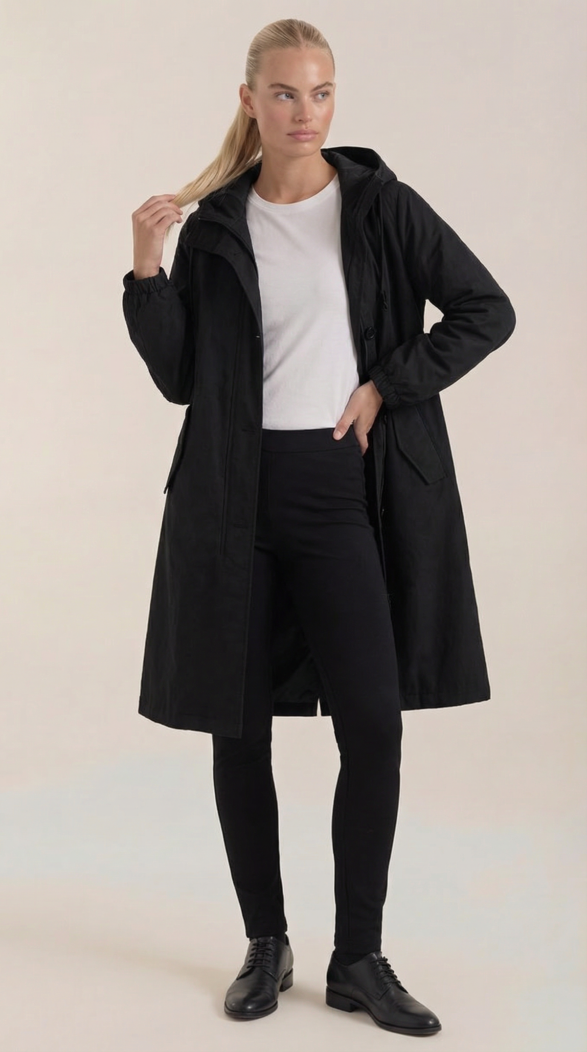 BLYTHE | CHAQUETA IMPERMEABLE CON CAPUCHA