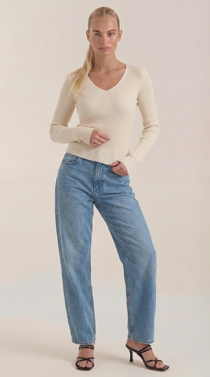 VALERIA | JERSEY DE CANALE CON ESCOTE EN V