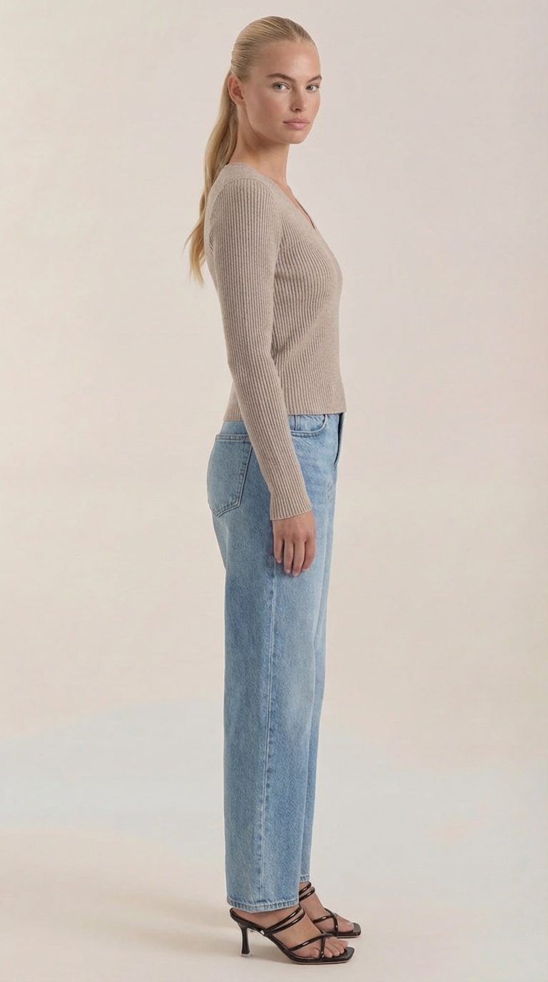 VALERIA | JERSEY DE CANALE CON ESCOTE EN V