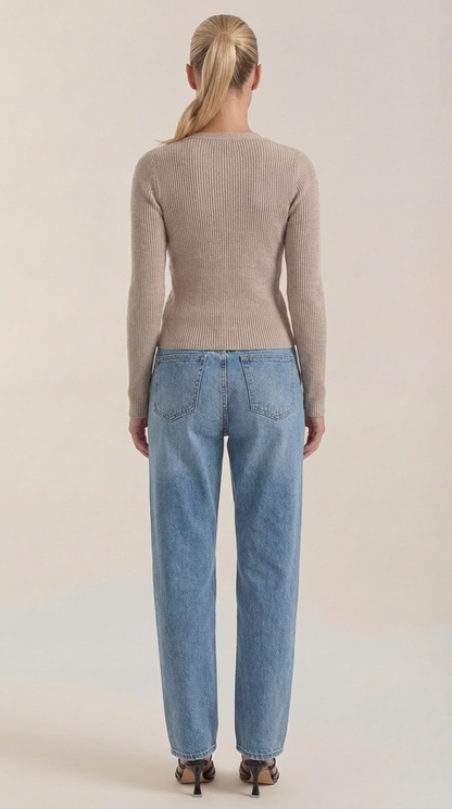 VALERIA | JERSEY DE CANALE CON ESCOTE EN V