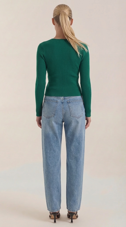 VALERIA | JERSEY DE CANALE CON ESCOTE EN V
